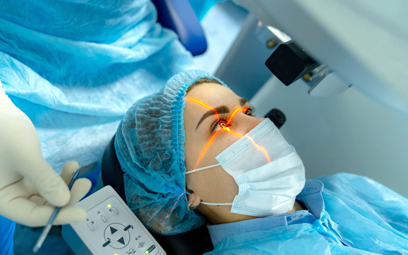 Vitreoretinal Cerrahi (Retina Cerrahisi)