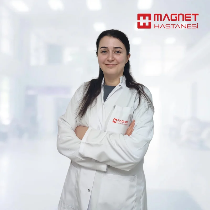 Doktor Ayşe Naz Kara - Acil Servis Doktoru Magnet Hastanesi